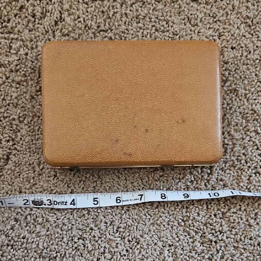 Tan Rectangular Clutch - Picture 4 of 5